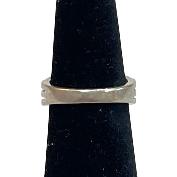 Beautiful 925 SILVER RING Black Gray Stones Size 5 - Picture 3 of 5